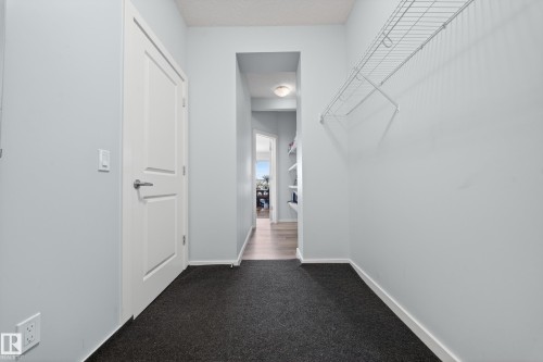 1575 Plum Circle Circle, Edmonton, AB - Indoor Photo Showing Other Room