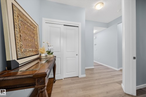 1575 Plum Circle Circle, Edmonton, AB - Indoor Photo Showing Other Room