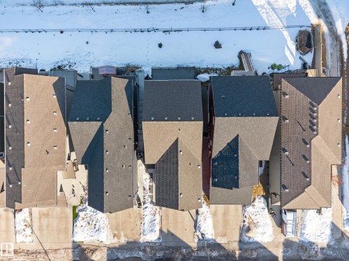 1575 Plum Circle Circle, Edmonton, AB - Outdoor