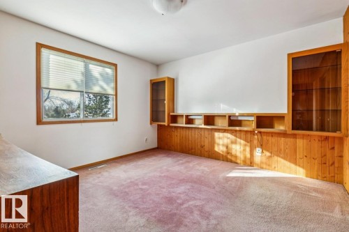 47 Gladstone Crescent, St. Albert, AB - Indoor