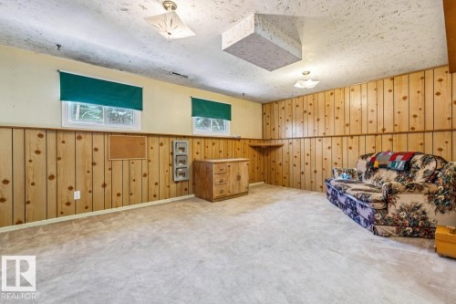 47 Gladstone Crescent, St. Albert, AB - Indoor Photo Showing Other Room