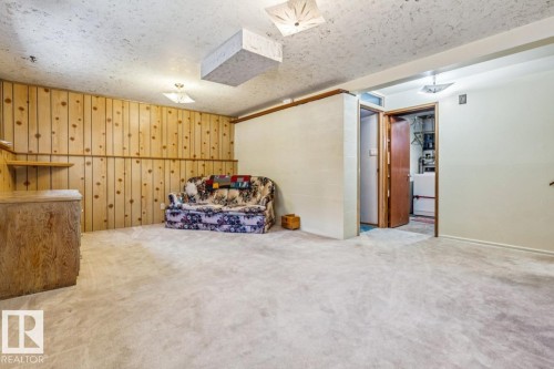 47 Gladstone Crescent, St. Albert, AB - Indoor Photo Showing Other Room