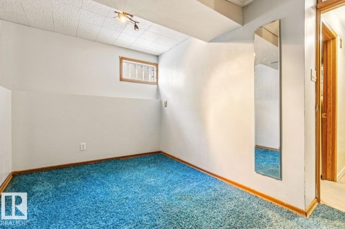 47 Gladstone Crescent, St. Albert, AB - Indoor Photo Showing Other Room