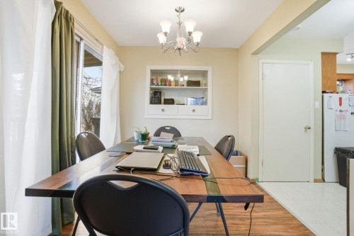 8208 73 Avenue, Edmonton, AB - Indoor Photo Showing Dining Room