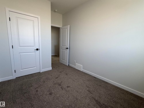 271 Munn Way, Leduc, AB - Indoor Photo Showing Other Room