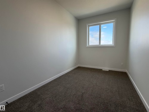 271 Munn Way, Leduc, AB - Indoor Photo Showing Other Room