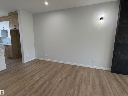 271 Munn Way, Leduc, AB - Indoor Photo Showing Other Room