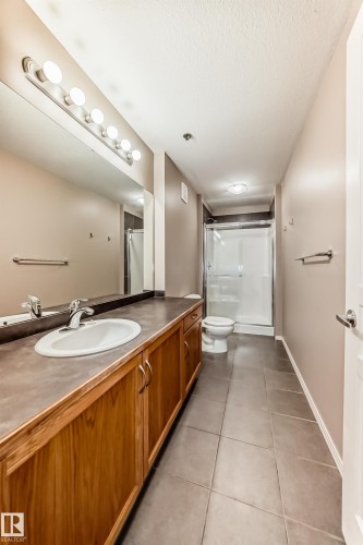 152 4827 104A Street, Edmonton, AB - Indoor Photo Showing Bathroom