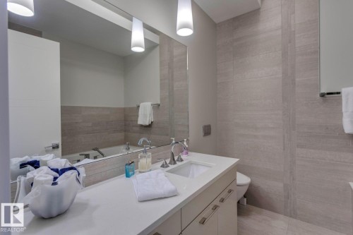 3001 11969 Jasper Avenue, Edmonton, AB - Indoor Photo Showing Bathroom