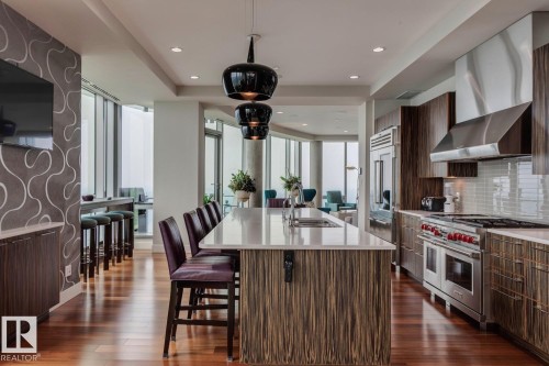 3001 11969 Jasper Avenue, Edmonton, AB - Indoor Photo Showing Kitchen With Upgraded Kitchen
