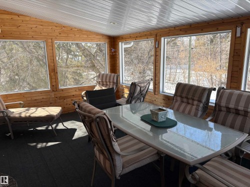 5306 52 Street, Elk Point, AB - Indoor Photo Showing Dining Room