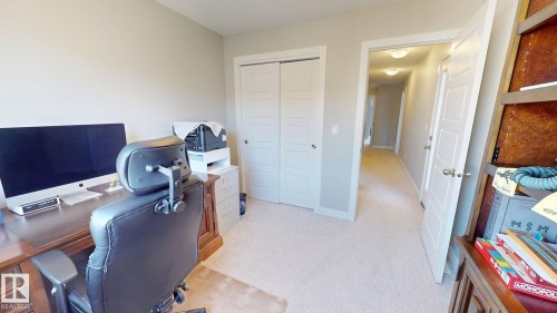 998 Stillwater Boulevard, Edmonton, AB - Indoor Photo Showing Office