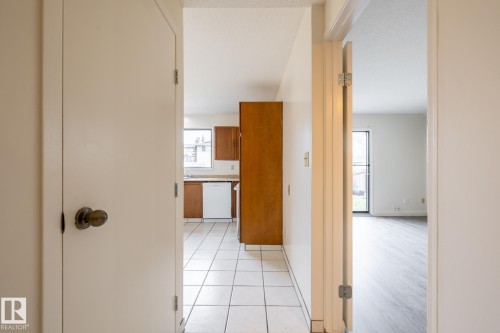 14339 122 Street, Edmonton, AB - Indoor Photo Showing Other Room