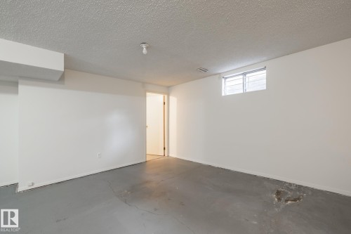 14339 122 Street, Edmonton, AB - Indoor Photo Showing Other Room