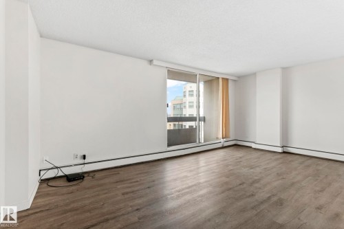 1003 10883 Saskatchewan Drive, Edmonton, AB - Indoor Photo Showing Other Room