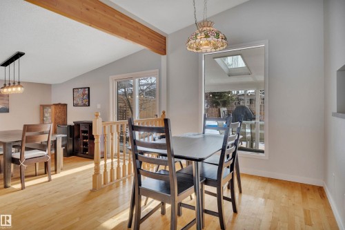 4224 Aspen Drive E, Edmonton, AB - Indoor Photo Showing Dining Room