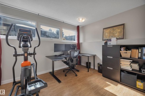 4224 Aspen Drive E, Edmonton, AB - Indoor Photo Showing Gym Room
