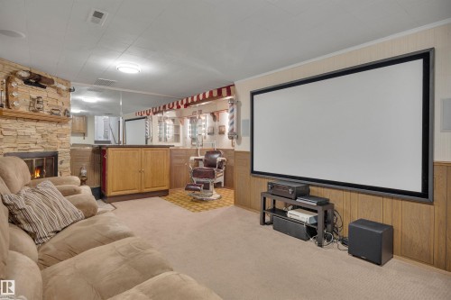 4224 Aspen Drive E, Edmonton, AB - Indoor With Fireplace