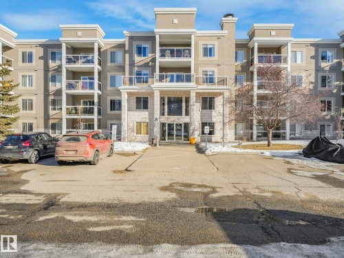 115 78A MCKENNEY Avenue  St. Albert, AB T8N 7E6