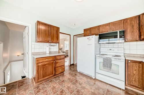 12015 104 Street, Edmonton, AB - Indoor Photo Showing Kitchen