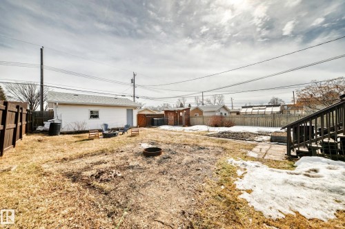12015 104 Street, Edmonton, AB - Outdoor