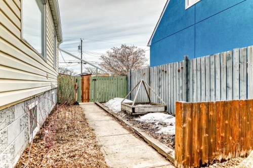 12015 104 Street, Edmonton, AB - Outdoor