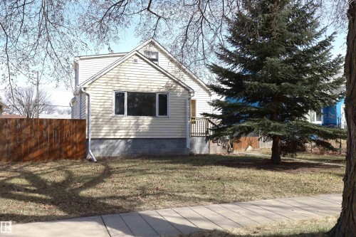 12015 104 Street, Edmonton, AB - Outdoor