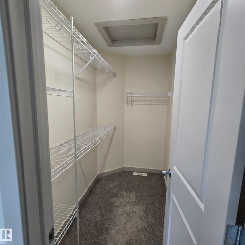 6074 Stanton Drive, Edmonton, AB 