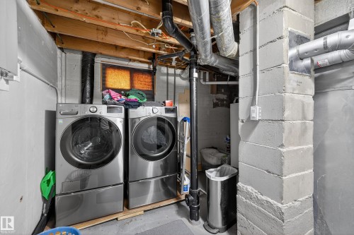 6014 120 Avenue, Edmonton, AB - Indoor Photo Showing Laundry Room