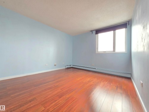 1201 10135 Saskatchewan Drive, Edmonton, AB - Indoor Photo Showing Other Room