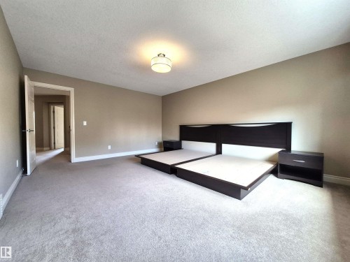 2121 90A Street, Edmonton, AB - Indoor Photo Showing Bedroom