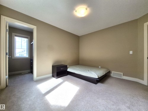 2121 90A Street, Edmonton, AB - Indoor Photo Showing Bedroom