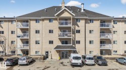 129 4210 139 Avenue  Edmonton, AB T5Y 2W6