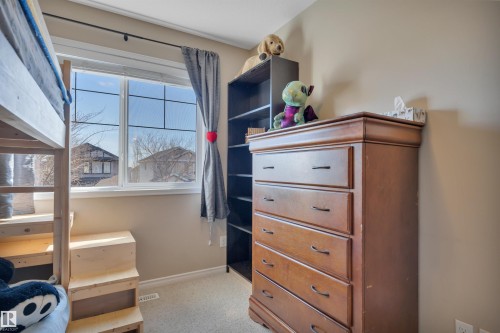 419 Hemingway Road, Edmonton, AB - Indoor