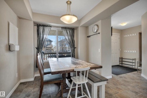 419 Hemingway Road, Edmonton, AB - Indoor Photo Showing Dining Room
