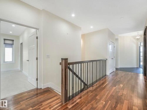 24 18343 Lessard Road, Edmonton, AB - Indoor Photo Showing Other Room