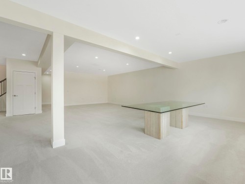 24 18343 Lessard Road, Edmonton, AB - Indoor