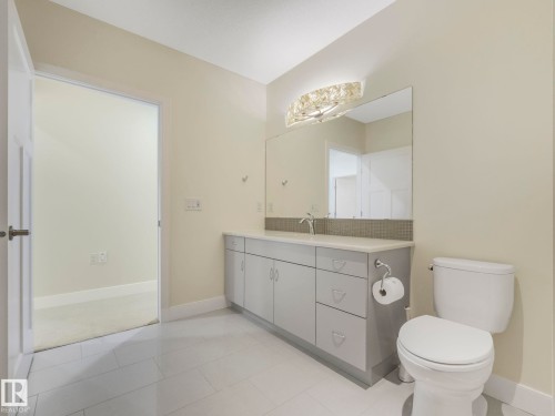 24 18343 Lessard Road, Edmonton, AB - Indoor Photo Showing Bathroom