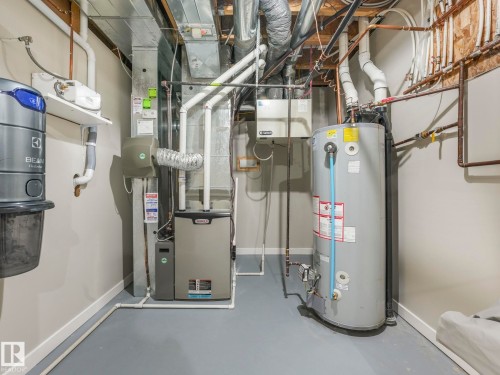 24 18343 Lessard Road, Edmonton, AB - Indoor Photo Showing Basement