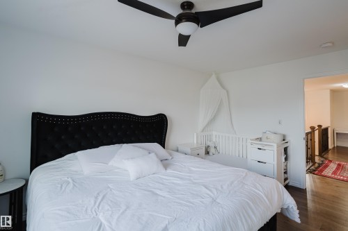 17539 61 Street, Edmonton, AB - Indoor Photo Showing Bedroom