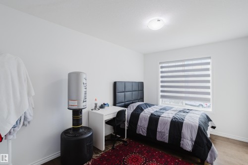 17539 61 Street, Edmonton, AB - Indoor Photo Showing Bedroom