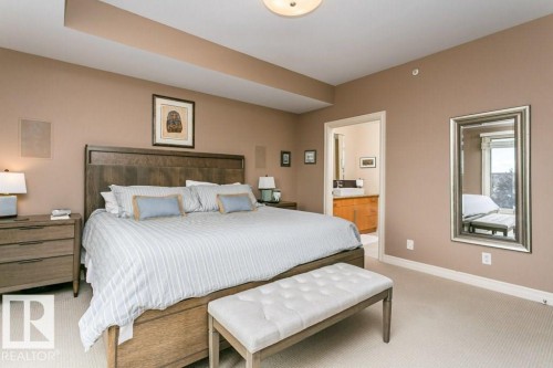 504 10108 125 Street, Edmonton, AB - Indoor Photo Showing Bedroom
