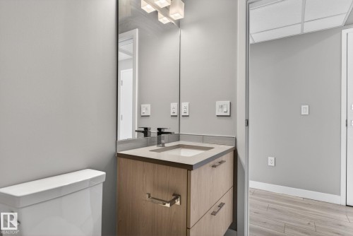 3104 10180 103 Street, Edmonton, AB - Indoor Photo Showing Bathroom