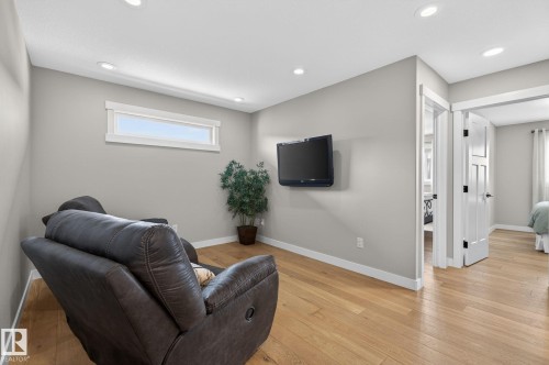 2728 202 Street, Edmonton, AB - Indoor