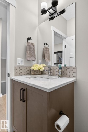 2728 202 Street, Edmonton, AB - Indoor Photo Showing Bathroom