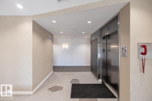 319 1316 Windermere Way, Edmonton, AB - Indoor Photo Showing Other Room