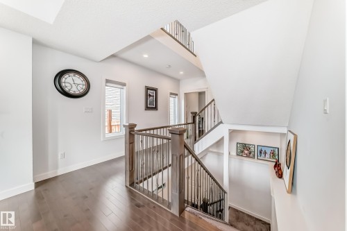 922 173A Street, Edmonton, AB - Indoor Photo Showing Other Room