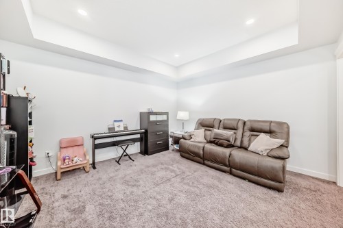 922 173A Street, Edmonton, AB - Indoor