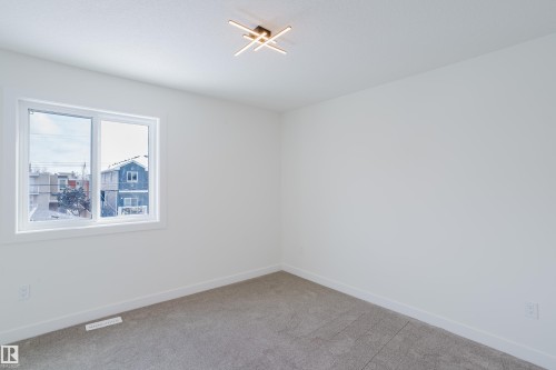 9707 157 St Nw, Edmonton, AB - Indoor Photo Showing Other Room