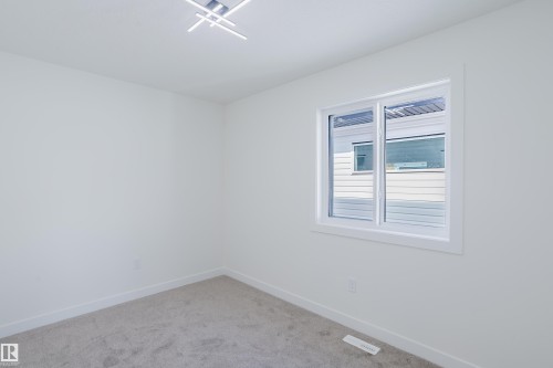 9707 157 St Nw, Edmonton, AB - Indoor Photo Showing Other Room